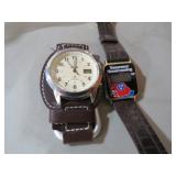 1986 TN HOMECOMING WATCH&NATIONAL GEO. WATCH FOB