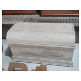 ANTIQUE MEMORIES BOX WITH TRAY