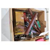 COLL MINI EASEL, MISC