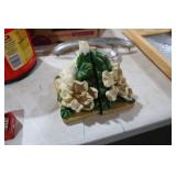 FLOWER BOOKENDS