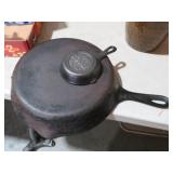 OLD CAST IRON WAGNER SKILLET & SMALL LODGE