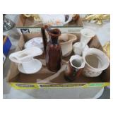 COLL. VTG POTTERY PITCHERS, PLANTERS & MISC