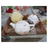 (3) CERAMIC VTG TEAPOTS
