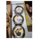 ROOSTER PLATES