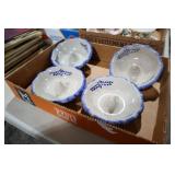 BLUE/WHITE BOWLS