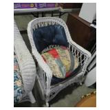 NICE WICKER ROCKER