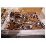 SILVERPLATE FLATWARE