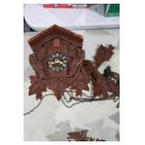 VINTAGE BLACK FOREST WOOD CUCKOO CLOCK
