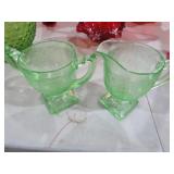 VTG INDIANA GLASS HORESHOE URANIUM SUGAR/CREAMER