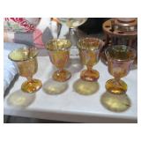 VTG HARVEST GRAPE CARNIVAL GLASS  GOBLETS