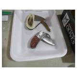 (3) POCKET KNIVES