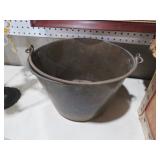 BRASS APPLE BUTTER KETTLE