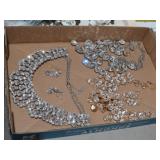 COLLECTION OF RHINESTONE JEWERLY