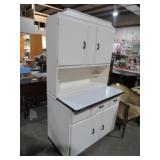 NICE 2 PC KITCHEN CABINET PORCELAIN TOP
