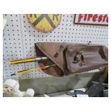 VINTAGE LEATHER QUIVER & ARROWS