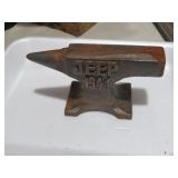 1941 SMALL JEEP ANVIL