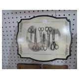 METAL SIGN W/ VTG SCISSORS