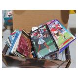 BOX VTG MULTI SPORTS CARDS