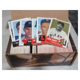 BOX VTG BASEBALL CARDS