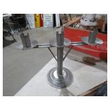 VINTAGE METAL TRIPPLE CANDLE HOLDER