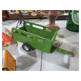 VINTAGE METAL NYLINT TRAILER