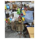 VTG COSTUMER STAND W/ (6) BIRDHOUSES