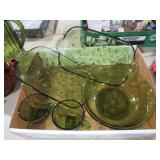 VTG HAZEL ATLAS GREEN TEARDROP 60S SNACK SETS