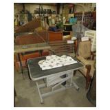 HYDRAULIC DOG GROOMING TBL W/ APRON
