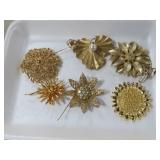 TRAY GOLDTONE LADIES ESTATE BROOCHES & PINS
