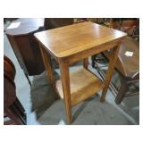 SOLID WOOD 2 TIER SIDE  TABLE