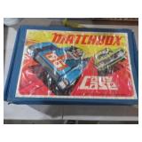 VINTAGE HOT WHEELS CASE WITH CARS
