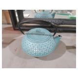 CAST IRON TEA POT