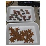 COLLECTION OF METAL STARS & ARROW HEADS