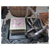 METAL ART AND FANCY BOX