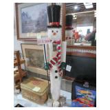 42 INCH TALL SNOWMAN