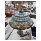 STAINED GLASS LAMP W/ METAL BASE