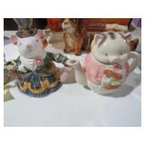 (2) VINTAGE CAT & MOUSE TEA POTS