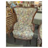 VTG CARVED RD BACK PARLOR CHAIR