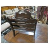 VTG WOOD MAGAZINE RACK