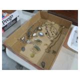 COLL. ESTATE JEWELRY, HAIR COMBS & MISC