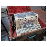VTG CINCOLANE ACCORDION MOP INLAY