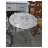 MID CENTURY STYLE 3 LEG METAL TOP TBL