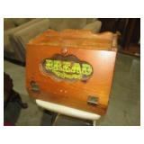 VTG WOOD BREADBOX