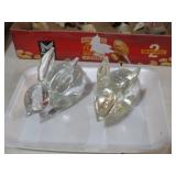 PAIR ART GLASS BUNNY FIGURINES