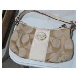 COACH HAND BAG UNAUTHENTICATED