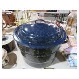 GRANITEWARE CANNING POT W/ HOLDER