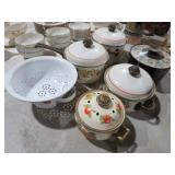 COLL. VTG ENAMELWARE & METAL STRAINER