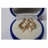 6.4 GRAM 14K GOLD .46CT DIAMONDS CLASP