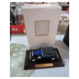 AVON FINE CAR COLLECTION W/ BOX