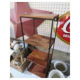 WOOD & METAL DISPLAY SHELF
